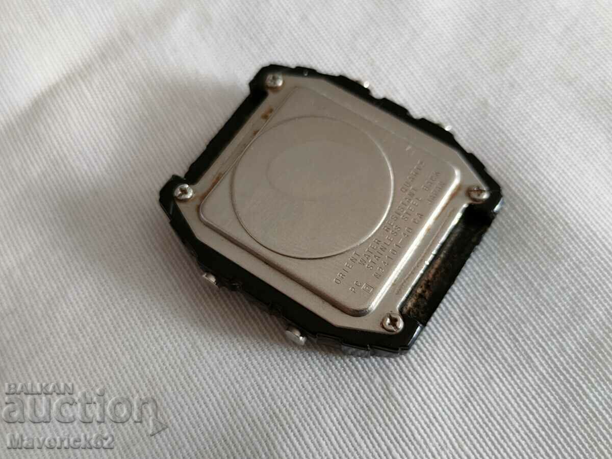 Orient quartz Japan - 5 Orient quartz Japan - 5