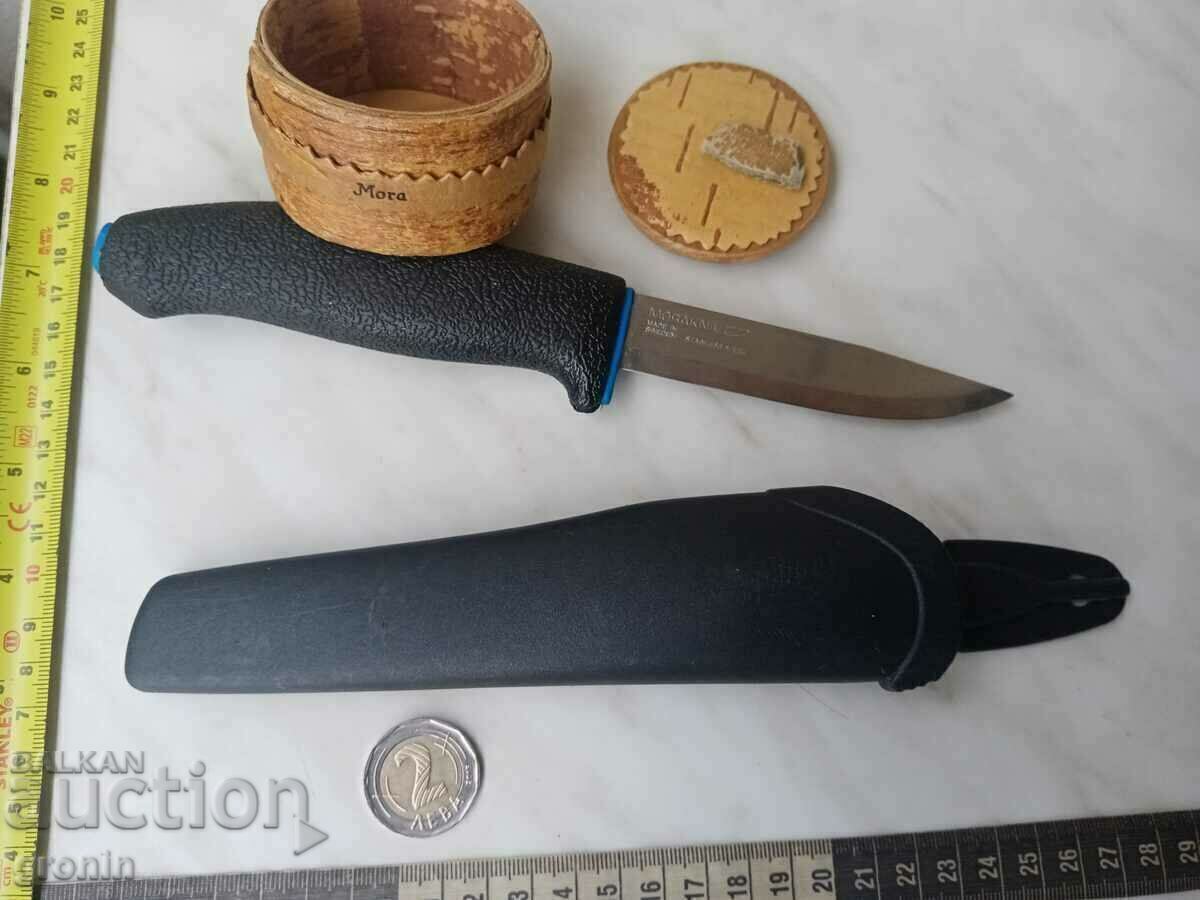 Livrarea Lot Cuțit MORA, MORA, Fabricat în Suedia, și o cutie de mesteacăn Livrarea Lot Cuțit MORA, MORA, Fabricat în Suedia, și o cutie de mesteacăn