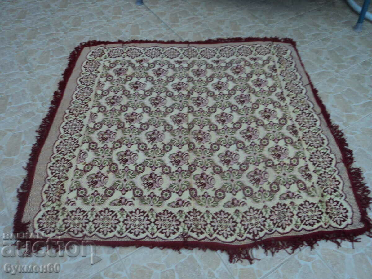 Jacquard tablecloth