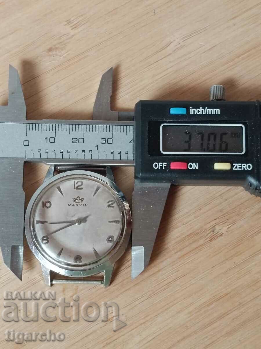 Delivery of Marvin clock Delivery of Marvin clock