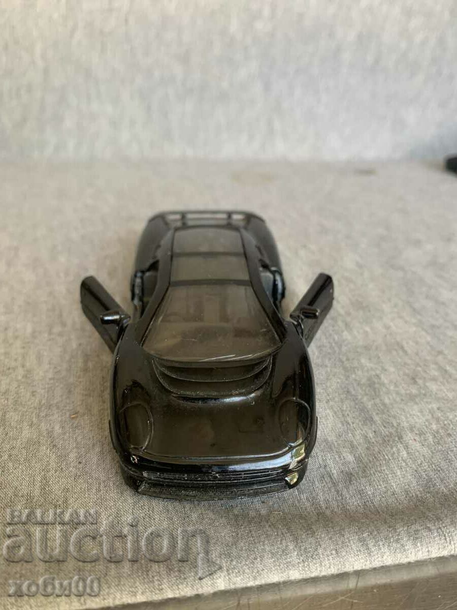 Auction cart 34 Auction cart 34