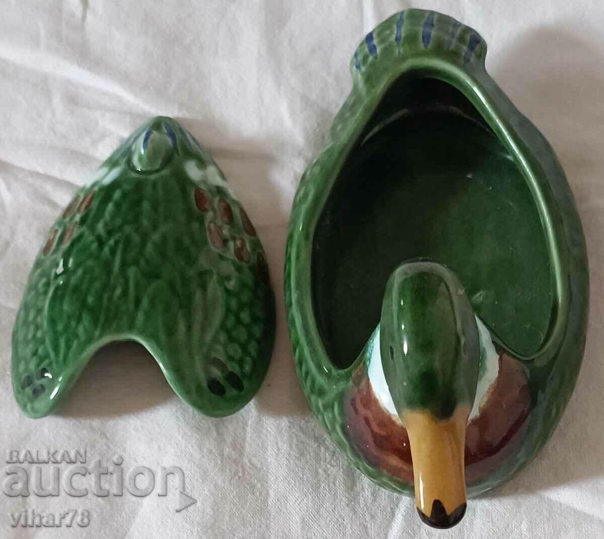 Porcelain bowl-sugar bowl with price 64.99 BGN | € 33.23 Porcelain bowl-sugar bowl with price 64.99 BGN | € 33.23