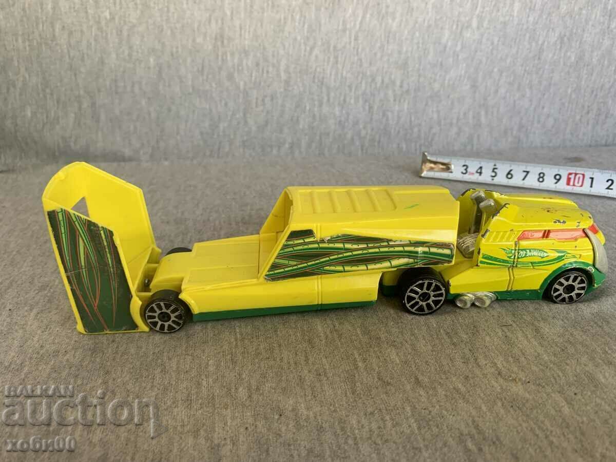 trolley 26 with price 10.00 BGN | € 5.11