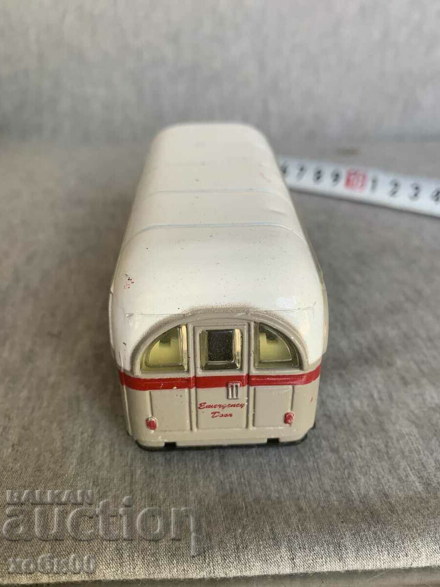 Delivery of trolley 15 Delivery of trolley 15