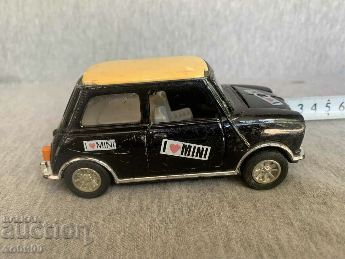 trolley 4 with price 10.00 BGN | € 5.11 trolley 4 with price 10.00 BGN | € 5.11