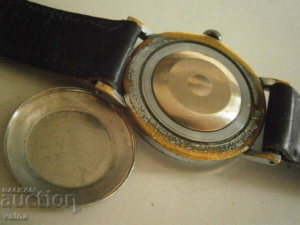 ZARIA-manual nav-e; used watch but working like new - 6 ZARIA-manual nav-e; used watch but working like new - 6