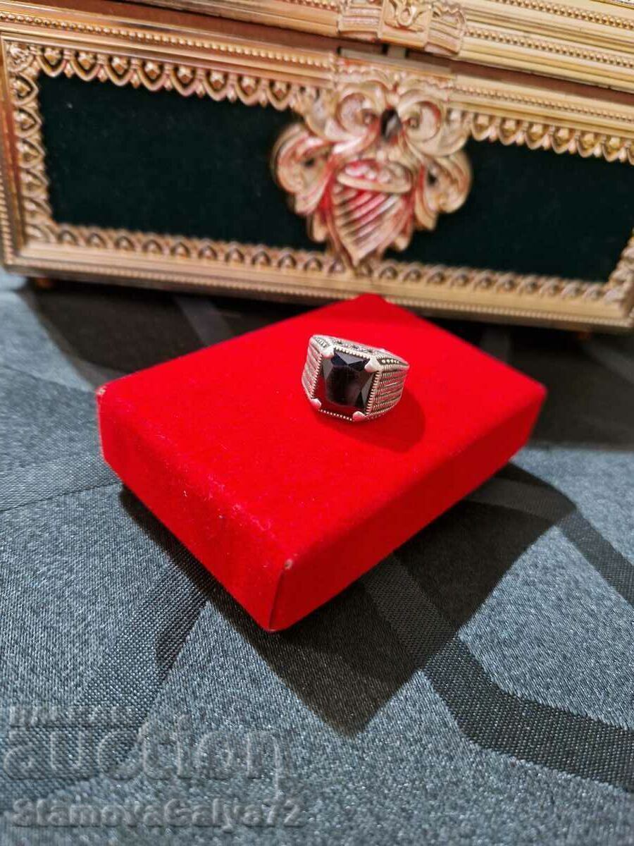 A lovely antique silver ring with price 99.00 BGN | € 50.62 A lovely antique silver ring with price 99.00 BGN | € 50.62