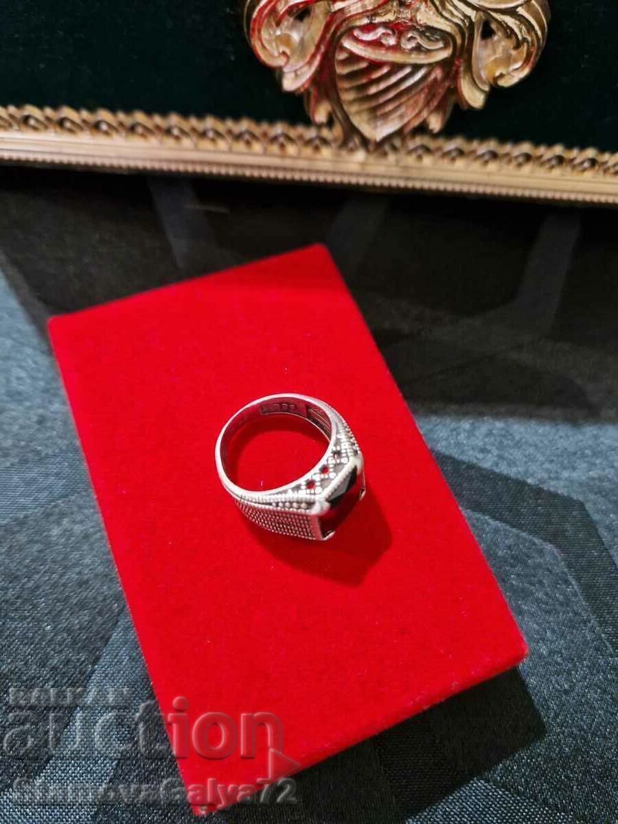 Delivery of A lovely antique silver ring Delivery of A lovely antique silver ring