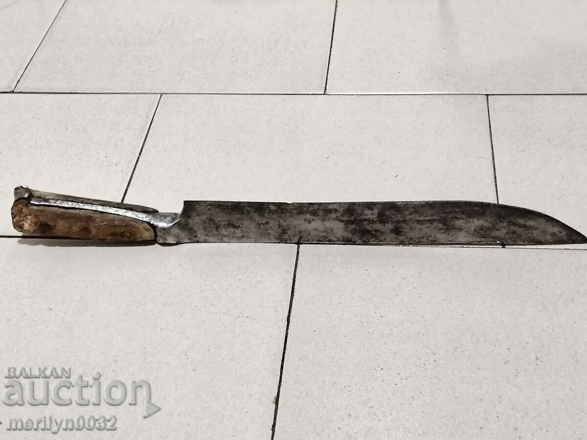 Доставка на Кован овчарски нож каракулак с чирени от биволски рог острие