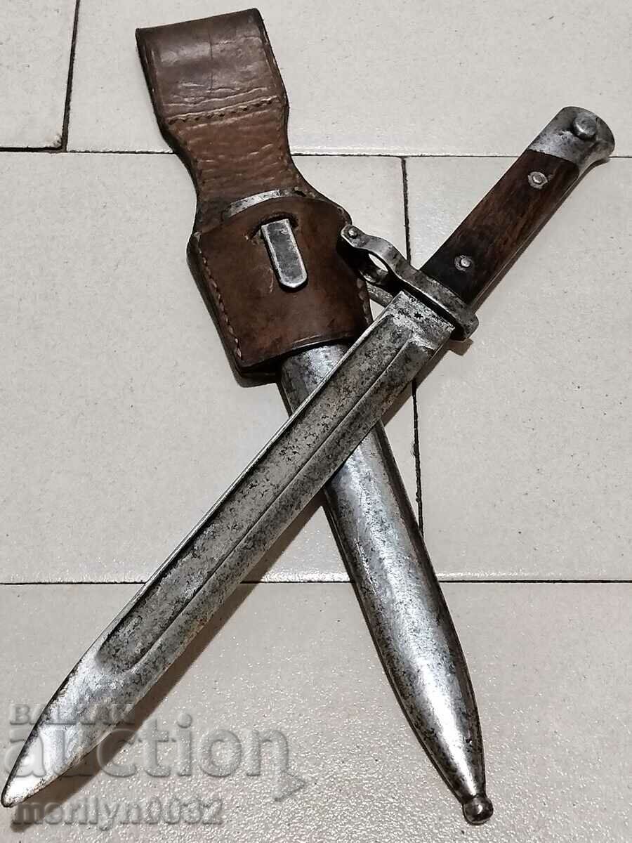 German bayonet knife Simpson cania lopus rifle M-88 Bulgarian lion German bayonet knife Simpson cania lopus rifle M-88 Bulgarian lion