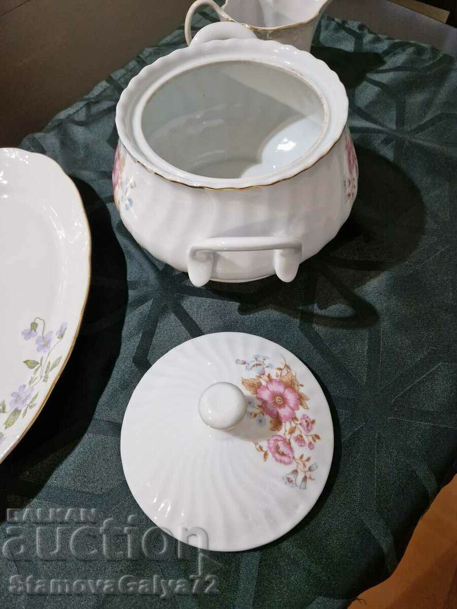 A beautiful antique Bulgarian porcelain soup bowl - 6 A beautiful antique Bulgarian porcelain soup bowl - 6