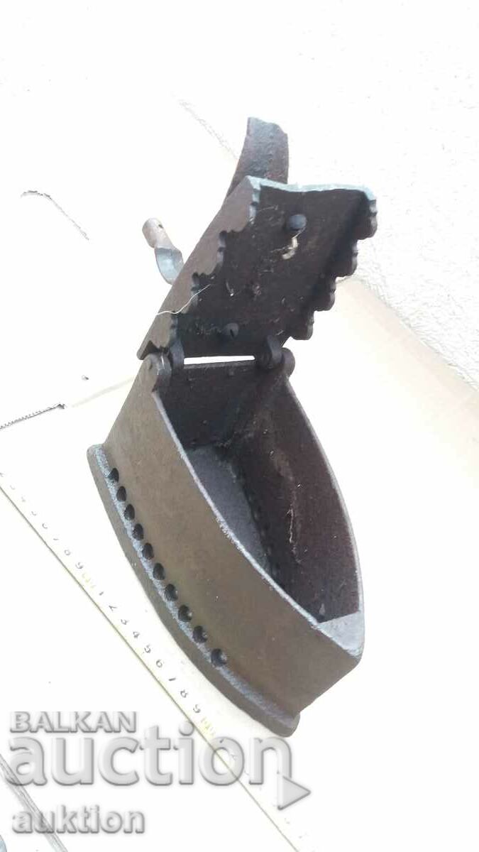 OLD IRON ON embers, COALS - 6 OLD IRON ON embers, COALS - 6