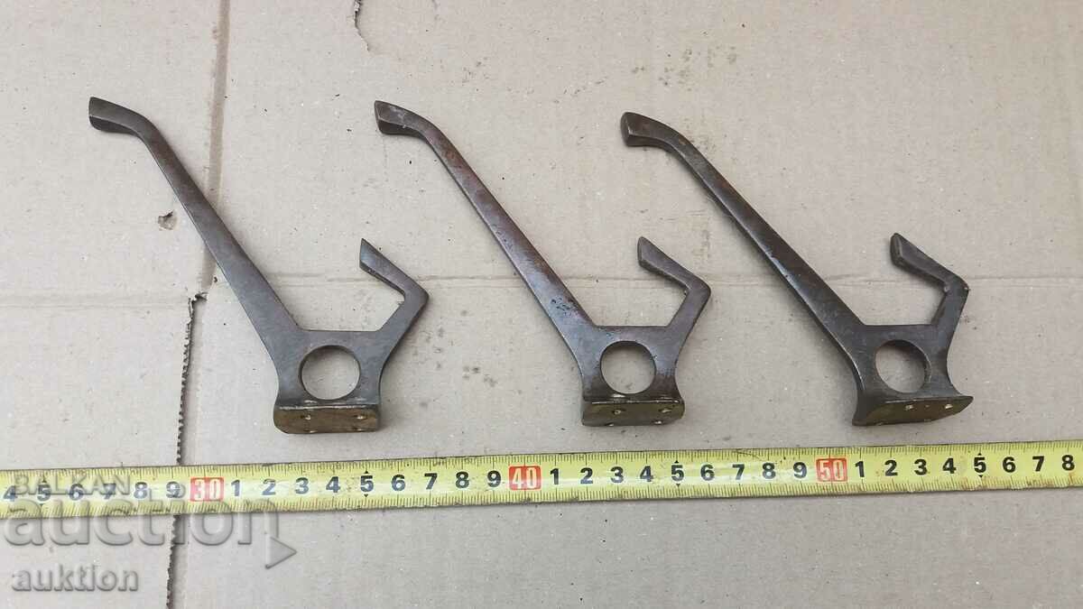 LOT OF 3 BRONZE HANGERS - SOLID with price 9.99 BGN | € 5.11 LOT OF 3 BRONZE HANGERS - SOLID with price 9.99 BGN | € 5.11