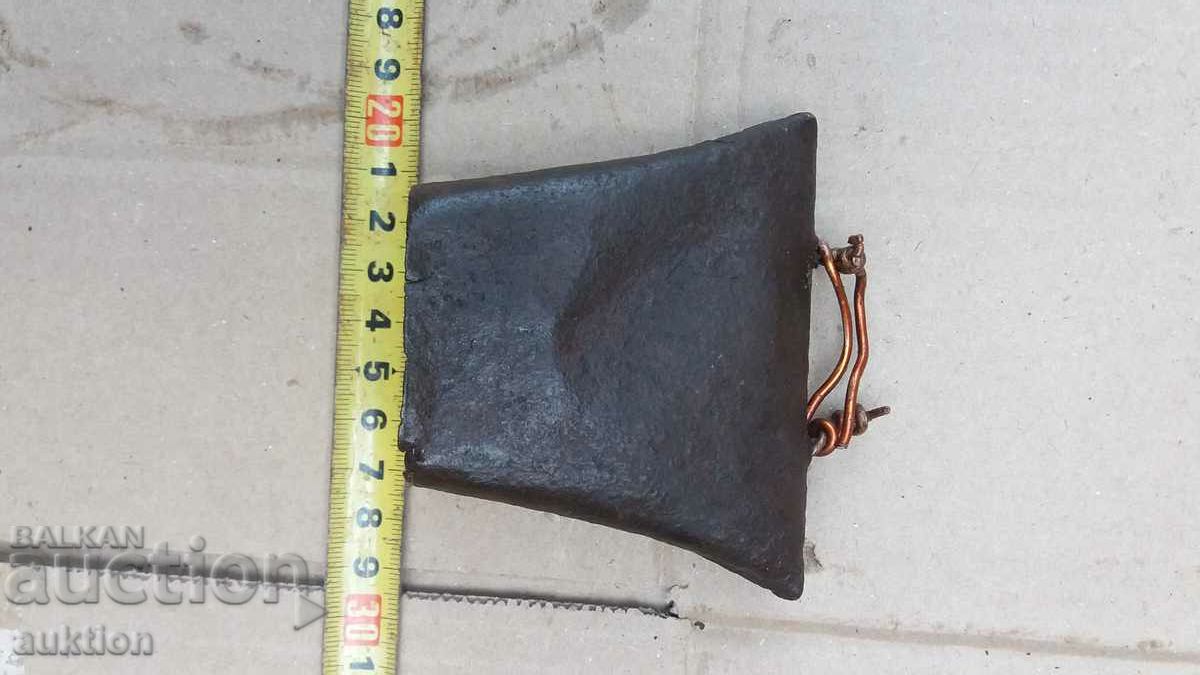 Δημοπρασία ΜΕΓΑΛΟ ΚΟΡΙΤΣΙ Δημοπρασία ΜΕΓΑΛΟ ΚΟΡΙΤΣΙ