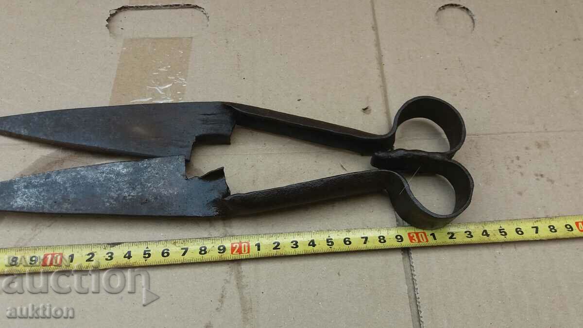 Auction OLD SHEEP SHEARS Auction OLD SHEEP SHEARS