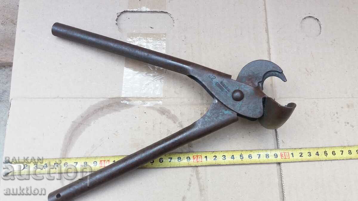 OLD PIPE BENDING PLIERS WITH MARKING