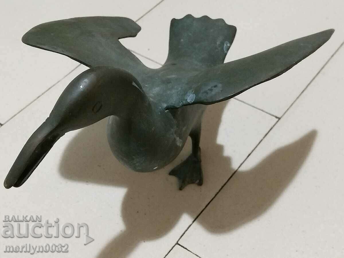Bronze statuette Seagull sculpture bronze figure 27/18cm with price 137.00 BGN | € 70.05 Bronze statuette Seagull sculpture bronze figure 27/18cm with price 137.00 BGN | € 70.05