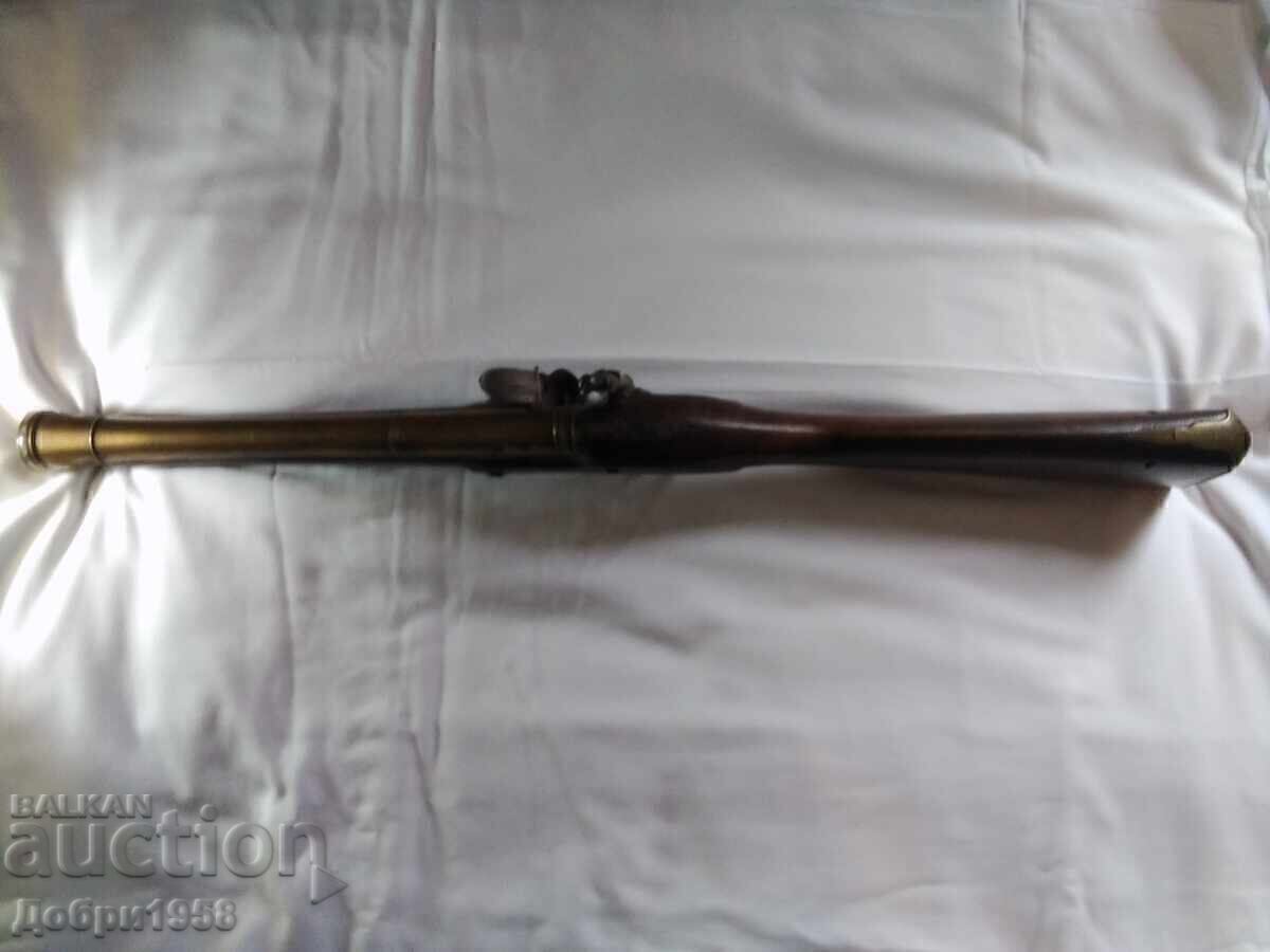 PUȘCĂ CU CREMENE TIP "TROMBON" - 12 PUȘCĂ CU CREMENE TIP "TROMBON" - 12
