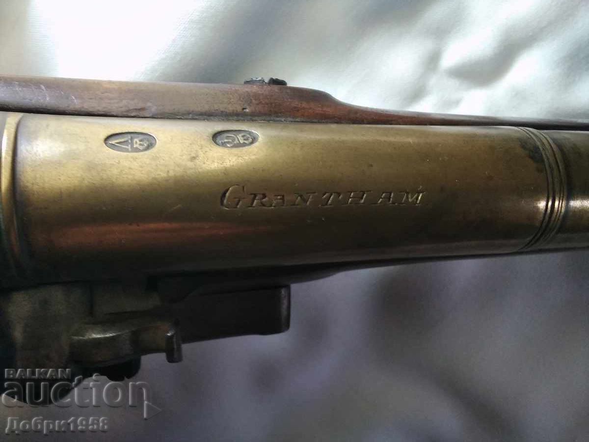 Παράδοση Πιστόλι με πυρίτιδα τύπου "Τρομπόν" Παράδοση Πιστόλι με πυρίτιδα τύπου "Τρομπόν"