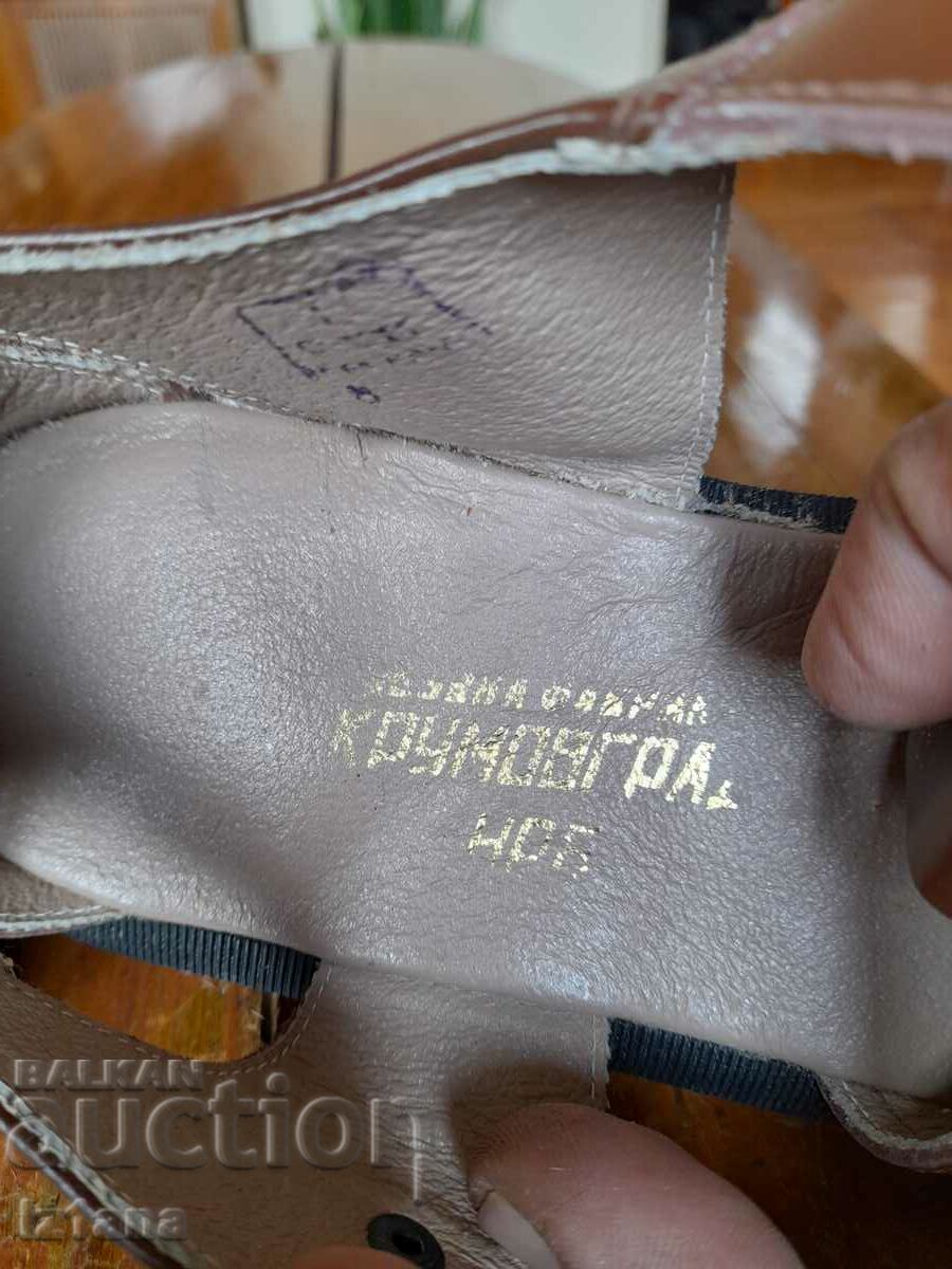 Sandale vechi din Krumovgrad - 6