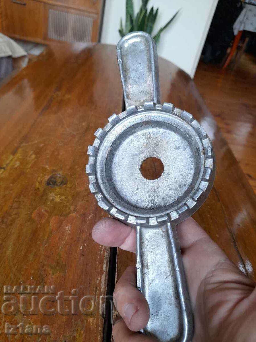 Auction Old jar stopper Auction Old jar stopper