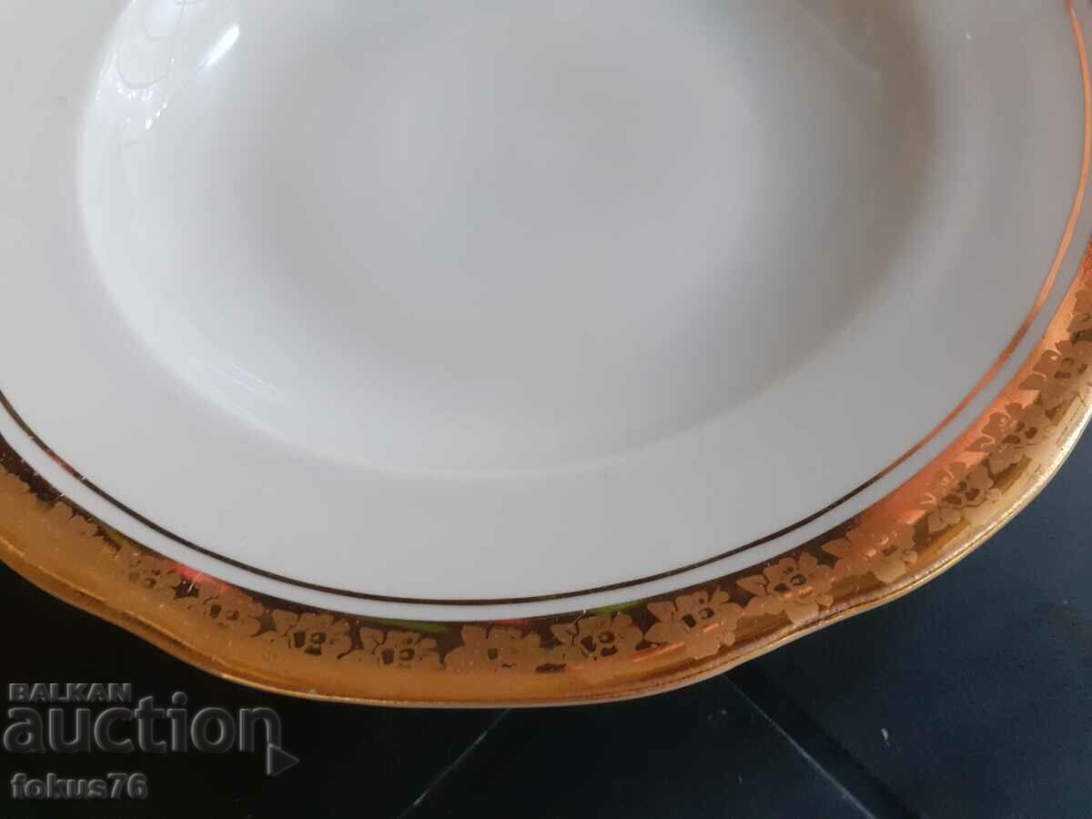 Portelan bulgaresc Kitka Novi Pazar farfurii mari 6 buc aurite - 6 Portelan bulgaresc Kitka Novi Pazar farfurii mari 6 buc aurite - 6