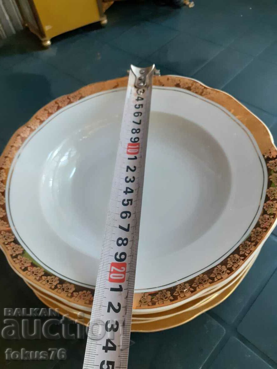 Portelan bulgaresc Kitka Novi Pazar farfurii mari 6 buc aurite - 7 Portelan bulgaresc Kitka Novi Pazar farfurii mari 6 buc aurite - 7