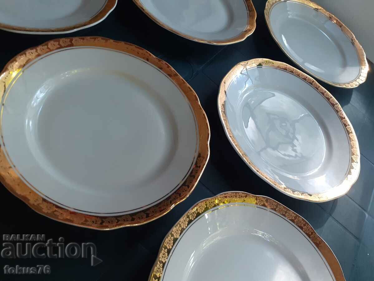 Licitație Porțelan bulgar Kitka Novi Pazar farfurii 6 buc aurire