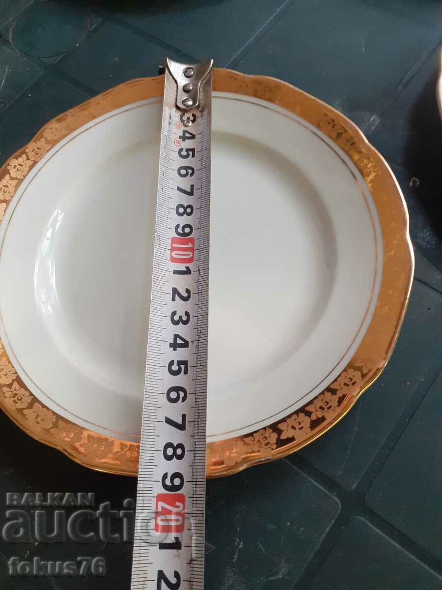 Bulgarian porcelain Kitka Novi Pazar small plates 6 pcs gilded - 7 Bulgarian porcelain Kitka Novi Pazar small plates 6 pcs gilded - 7