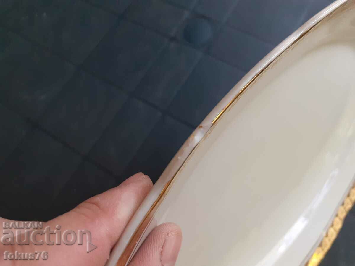 Delivery of Bulgarian porcelain Kitka Novi Pazar plateau gilding Delivery of Bulgarian porcelain Kitka Novi Pazar plateau gilding