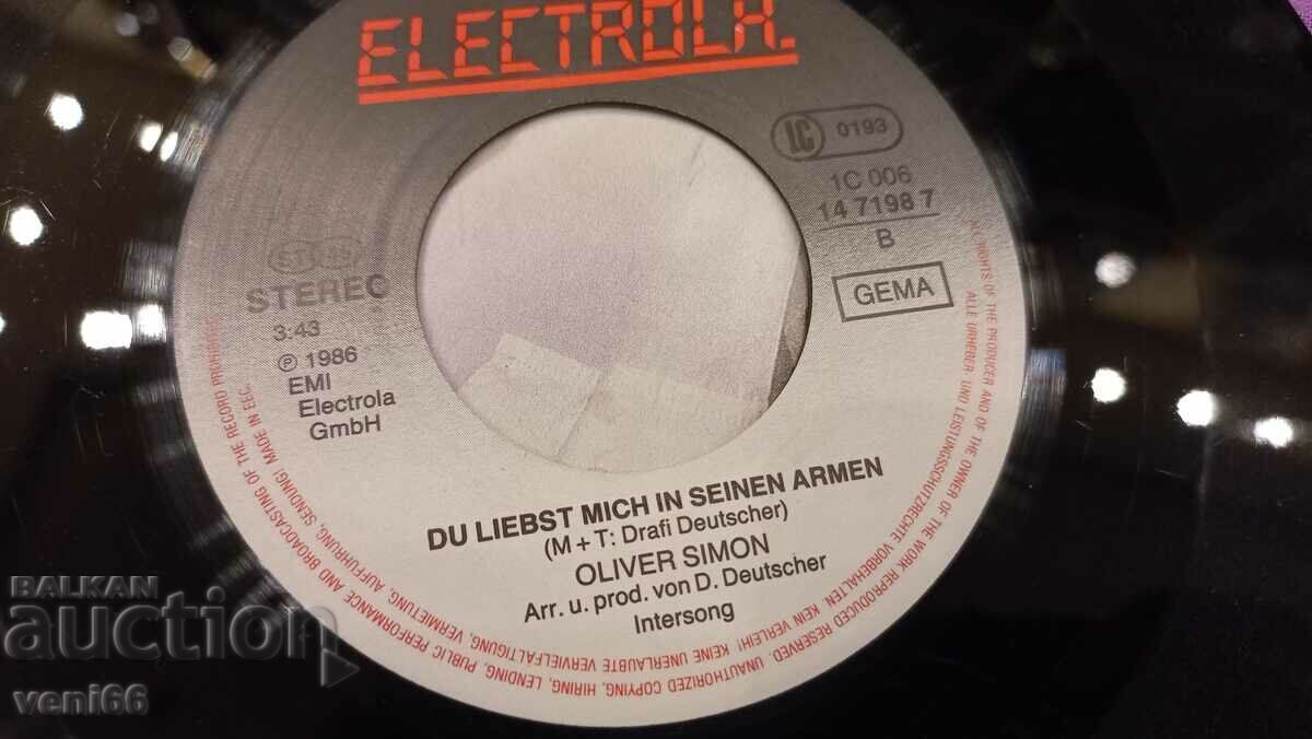 Auction Gramophone record small format Oliver Simon Auction Gramophone record small format Oliver Simon