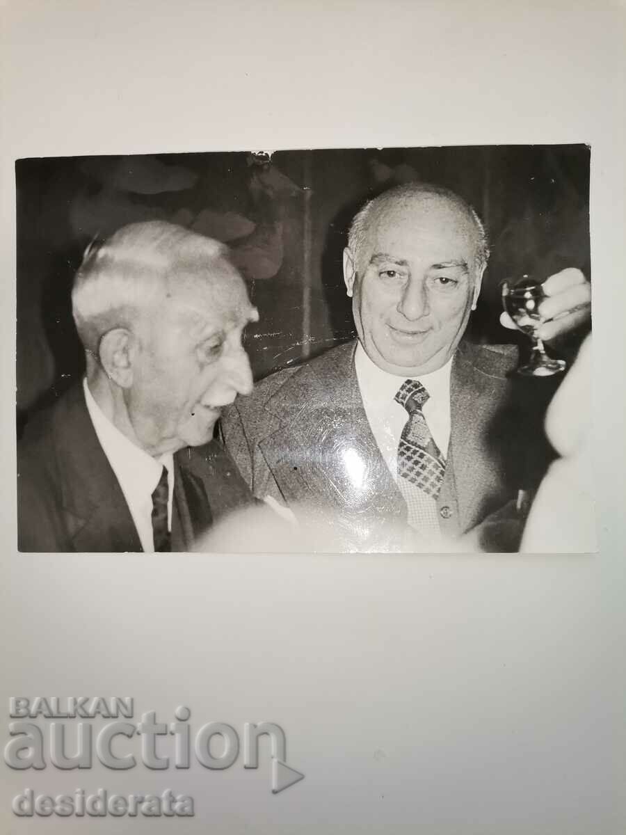 Old photograph of Kiril Petrov Perfanov and Max Hirsch /c