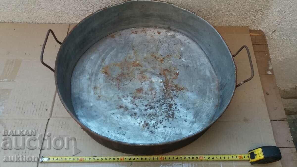 Auction OLD METAL TRAY Auction OLD METAL TRAY