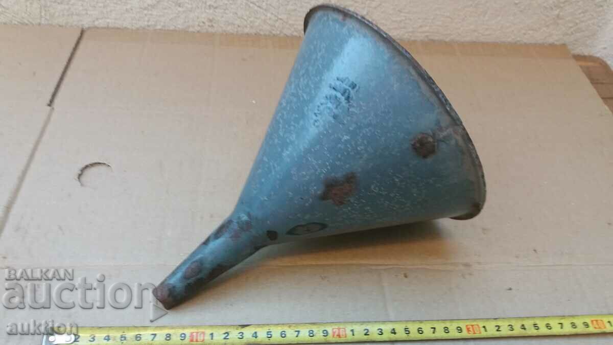 SOC. ENAMELED FUNNEL