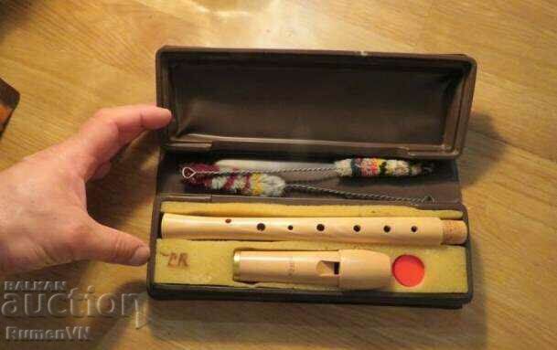 Recorder MOECK - soprana anilor 80 - incepe de la 1 st.