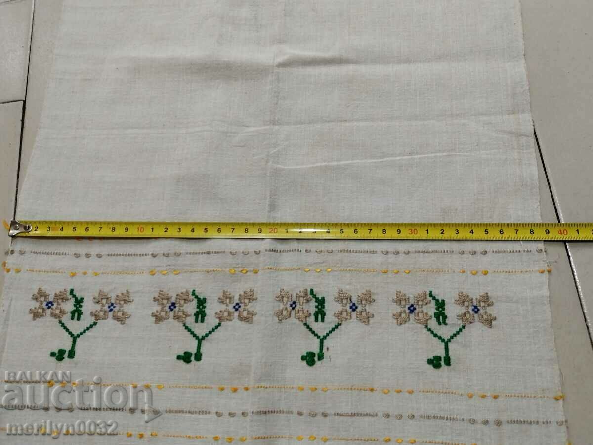 Аукцион Стара ръчно тъкана кърпа кенар бродерия дантела Аукцион Стара ръчно тъкана кърпа кенар бродерия дантела