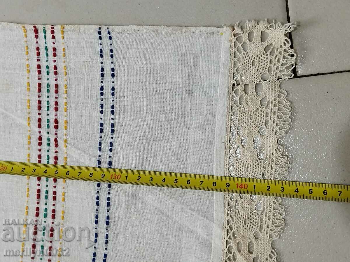 Delivery of Old hand woven cloth kennar embroidery lace Delivery of Old hand woven cloth kennar embroidery lace