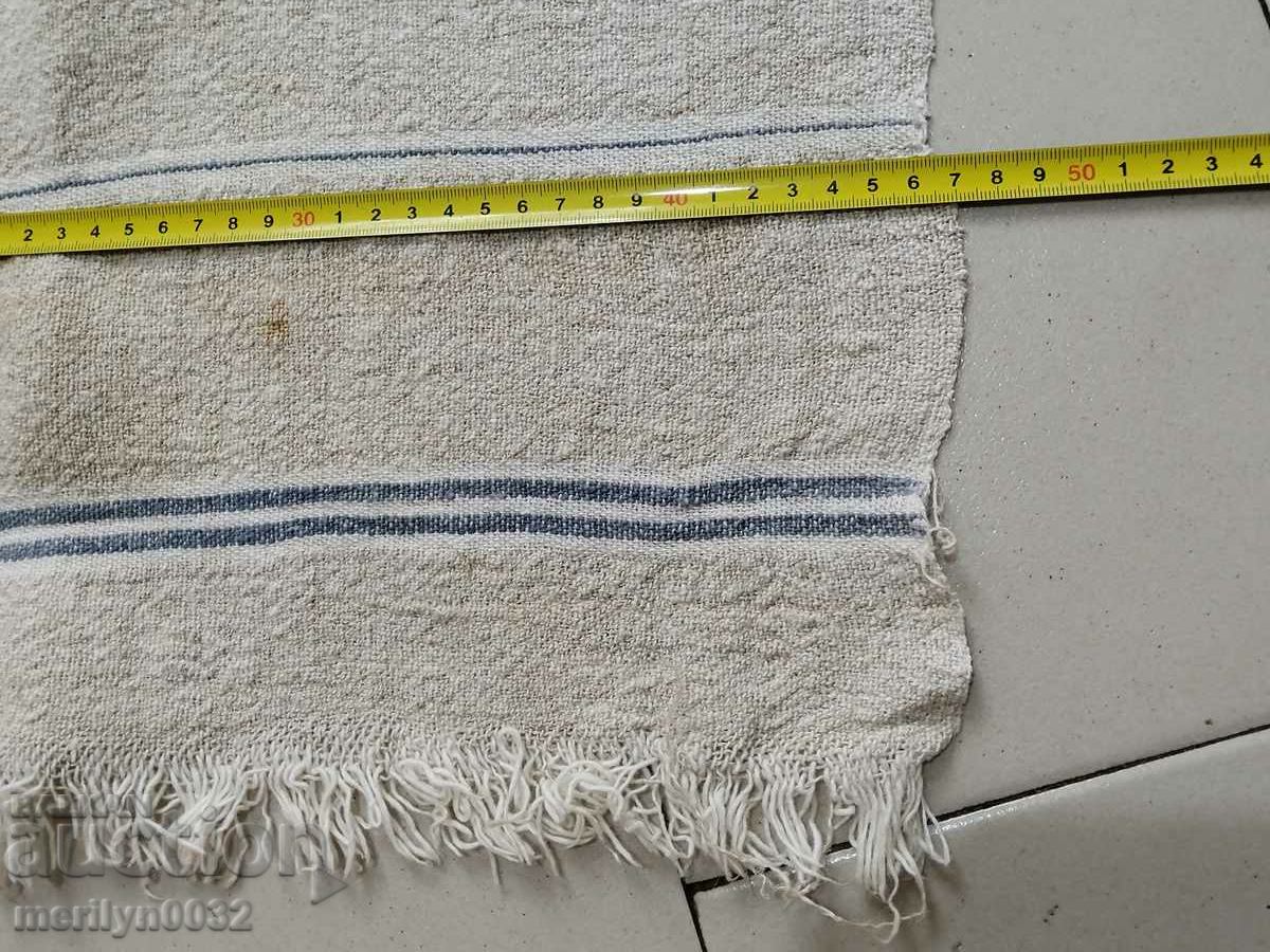 Delivery of Old hand woven cloth kennar embroidery lace Delivery of Old hand woven cloth kennar embroidery lace