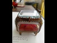 Gorgeous jewelry box