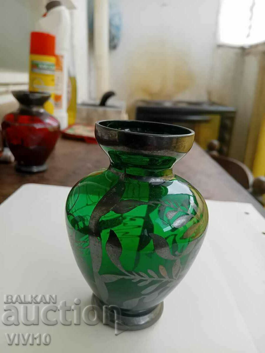 A gorgeous vase with silver A gorgeous vase with silver