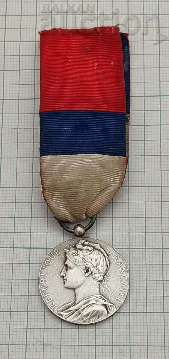 FRANCE SILVER MEDAL NAMED 1922