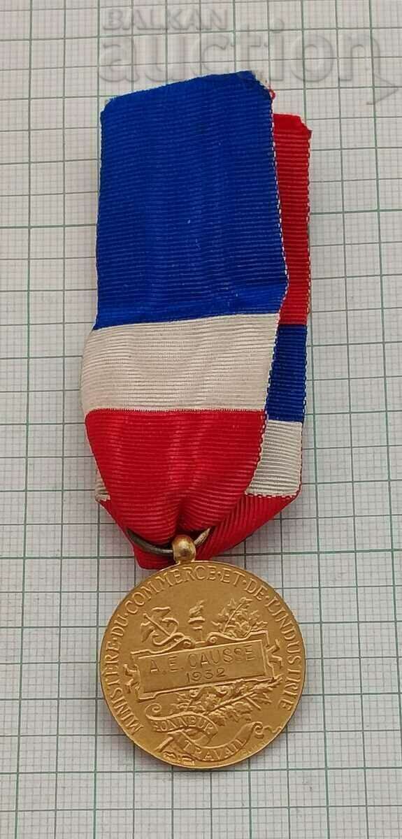 FRANCE SILVER ROSETTE MEDAL NAMED 1932 with price 39.00 BGN | € 19.94 FRANCE SILVER ROSETTE MEDAL NAMED 1932 with price 39.00 BGN | € 19.94