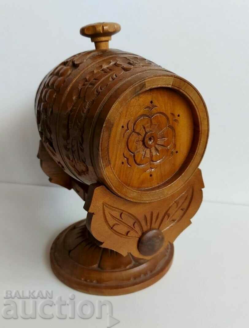 PERFECT WOODEN SOC KEG KEG WOOD CARVING STAND with price 95.00 BGN | € 48.57 PERFECT WOODEN SOC KEG KEG WOOD CARVING STAND with price 95.00 BGN | € 48.57
