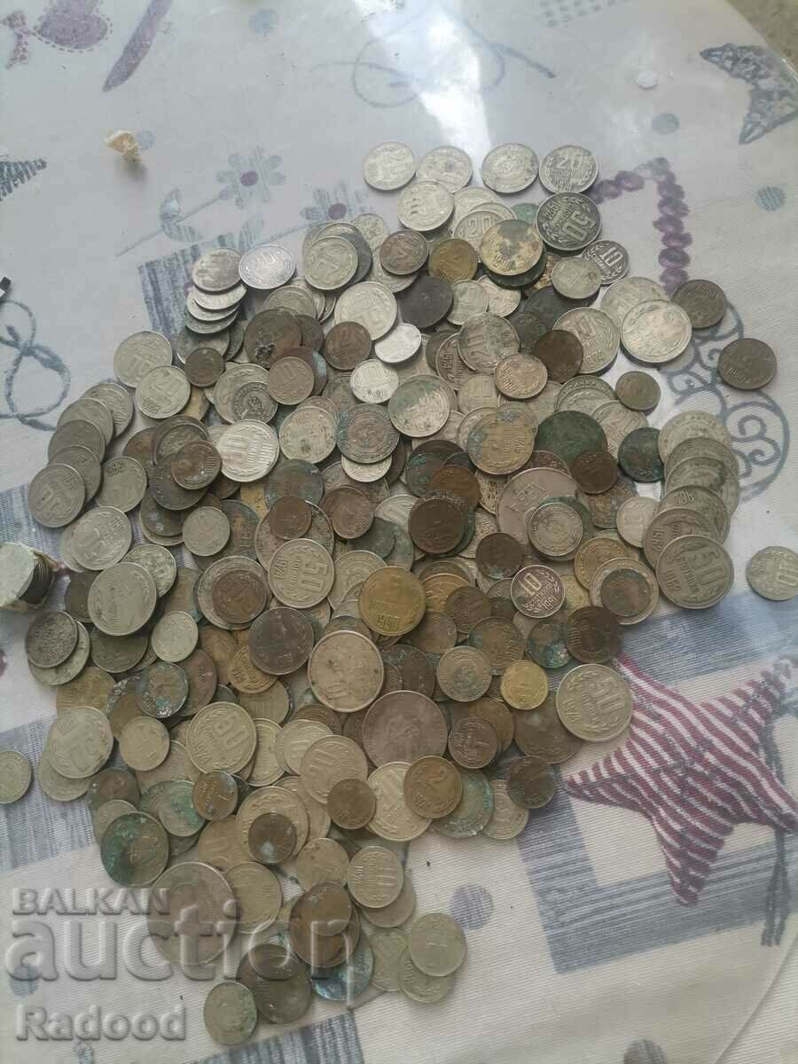 Lot of coins over 400 pieces