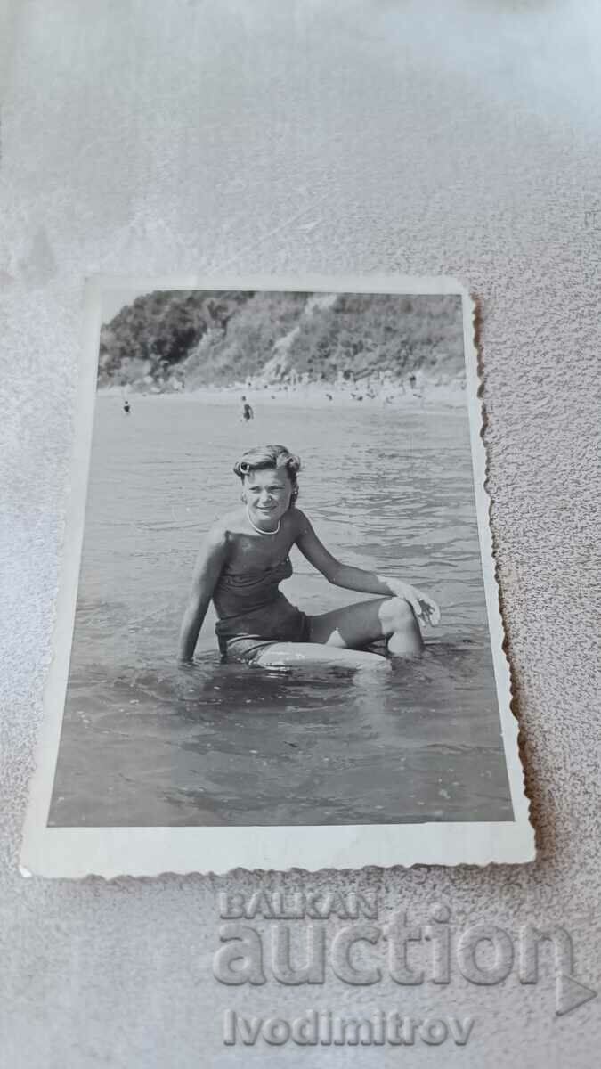 Photo Young woman on the beach