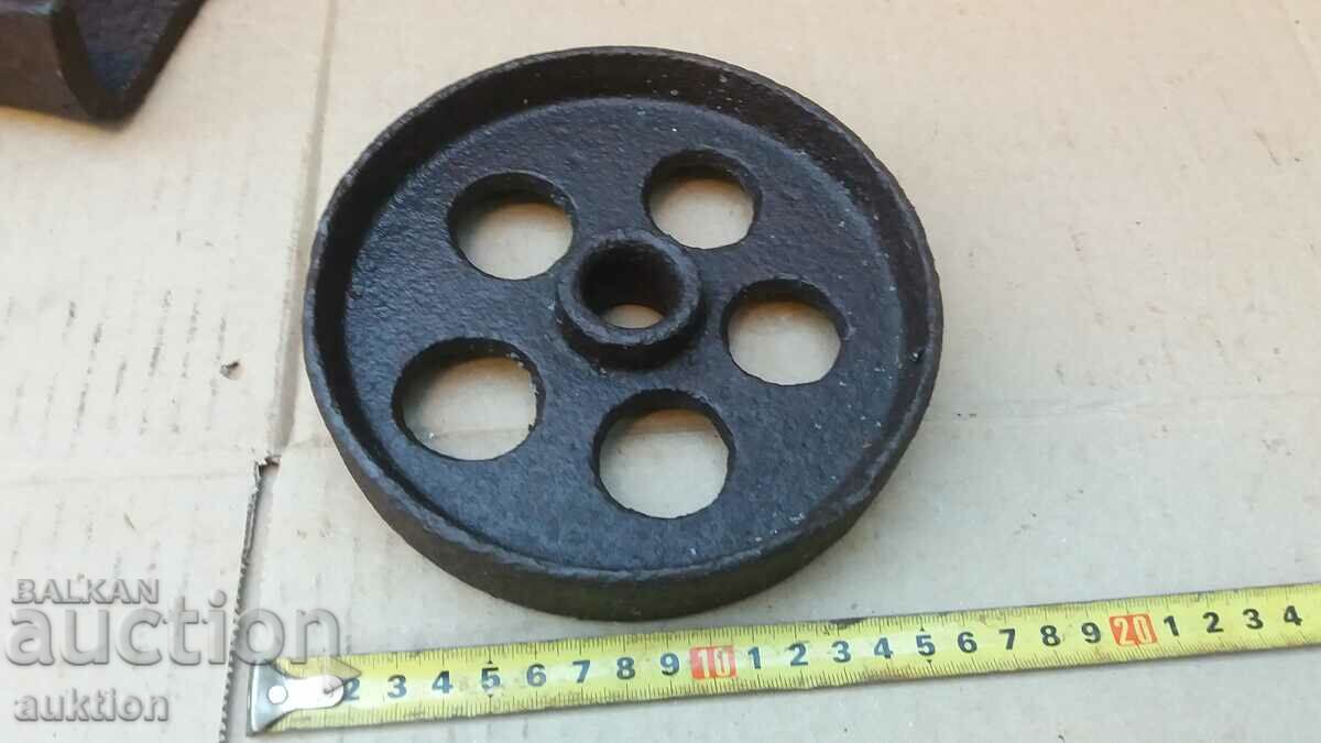 ΜΑΣΙΦ ΜΕΤΑΛΛΙΚΟ ΤΡΟΧΟ με τιμή 9.99 BGN | € 5.11 ΜΑΣΙΦ ΜΕΤΑΛΛΙΚΟ ΤΡΟΧΟ με τιμή 9.99 BGN | € 5.11