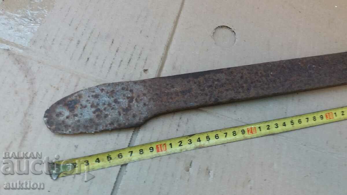 Auction SOLID FORGED RENAISSANCE BLADE, SAVER, KNIFE Auction SOLID FORGED RENAISSANCE BLADE, SAVER, KNIFE