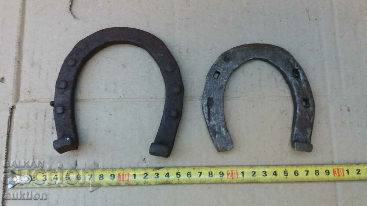 Auction LOT OF TWO HORSESHOES Auction LOT OF TWO HORSESHOES