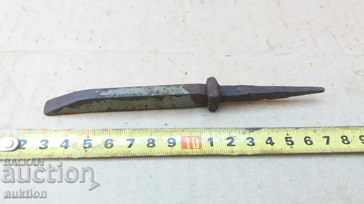 Auction WOOD PEG CUTTER Auction WOOD PEG CUTTER