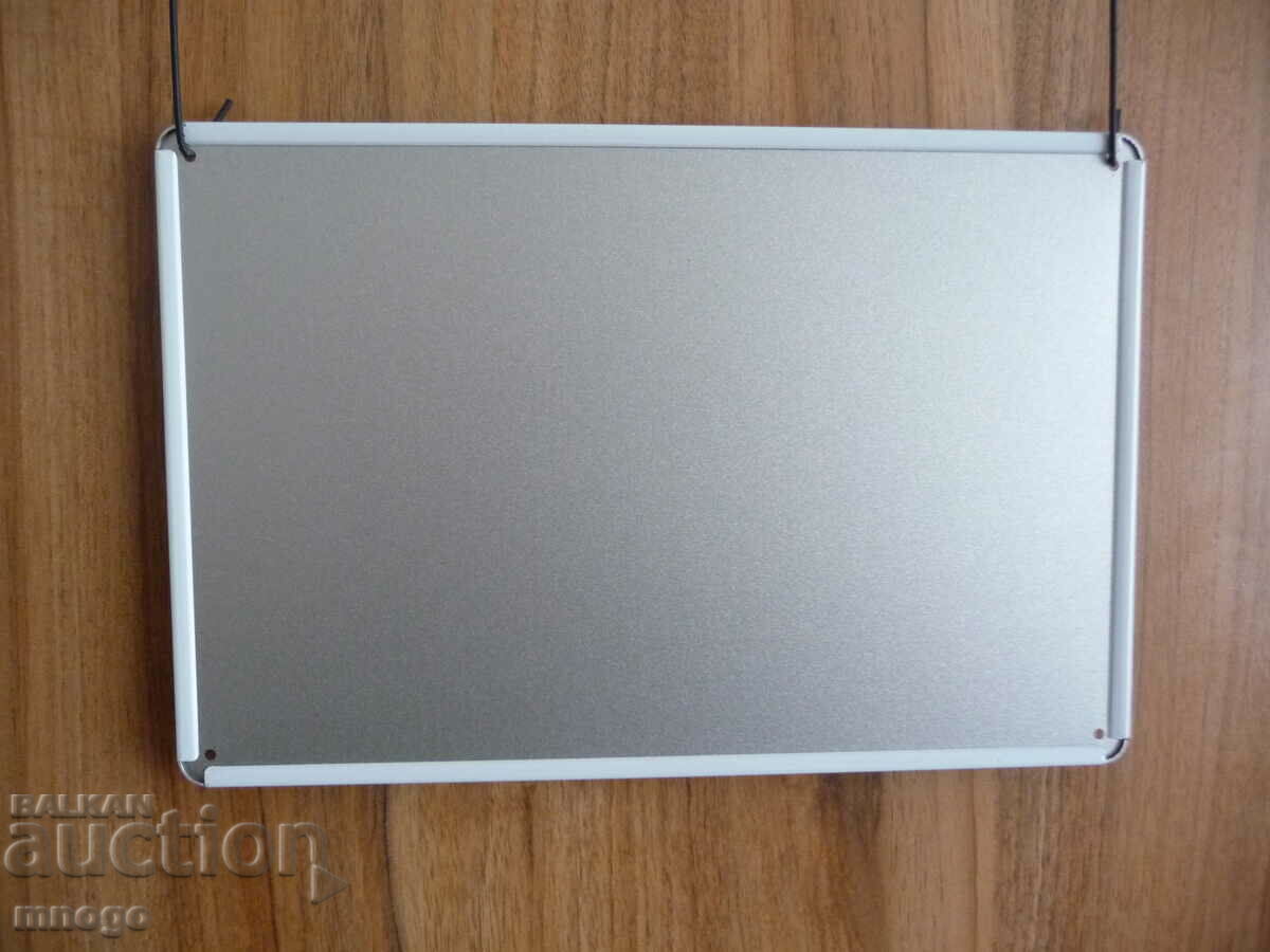 Auction Metal plate blue BMW with cool girl erotica car new with Auction Metal plate blue BMW with cool girl erotica car new with